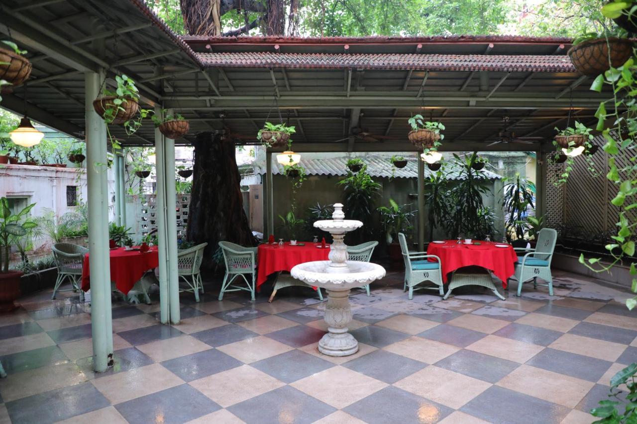 The Elgin Fairlawn, Kolkata Hotel Exterior foto